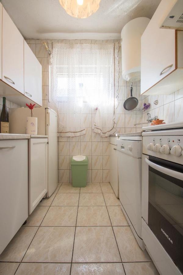 Nena Apartment *